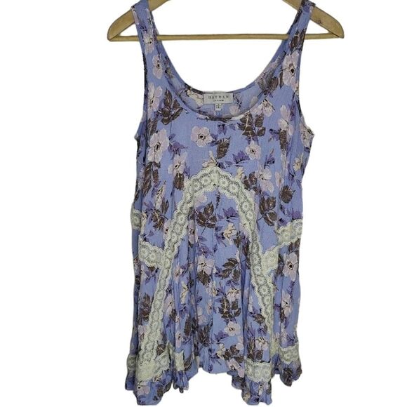 Hayden LA Floral Lace Print Tunic Top - Picture 1 of 7